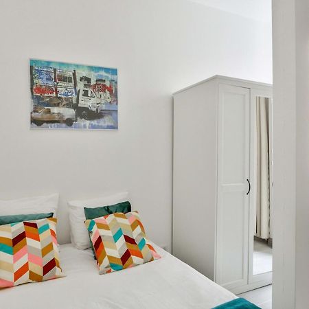 New & Design Studios In The Heart Of Le Marais Париж Екстериор снимка