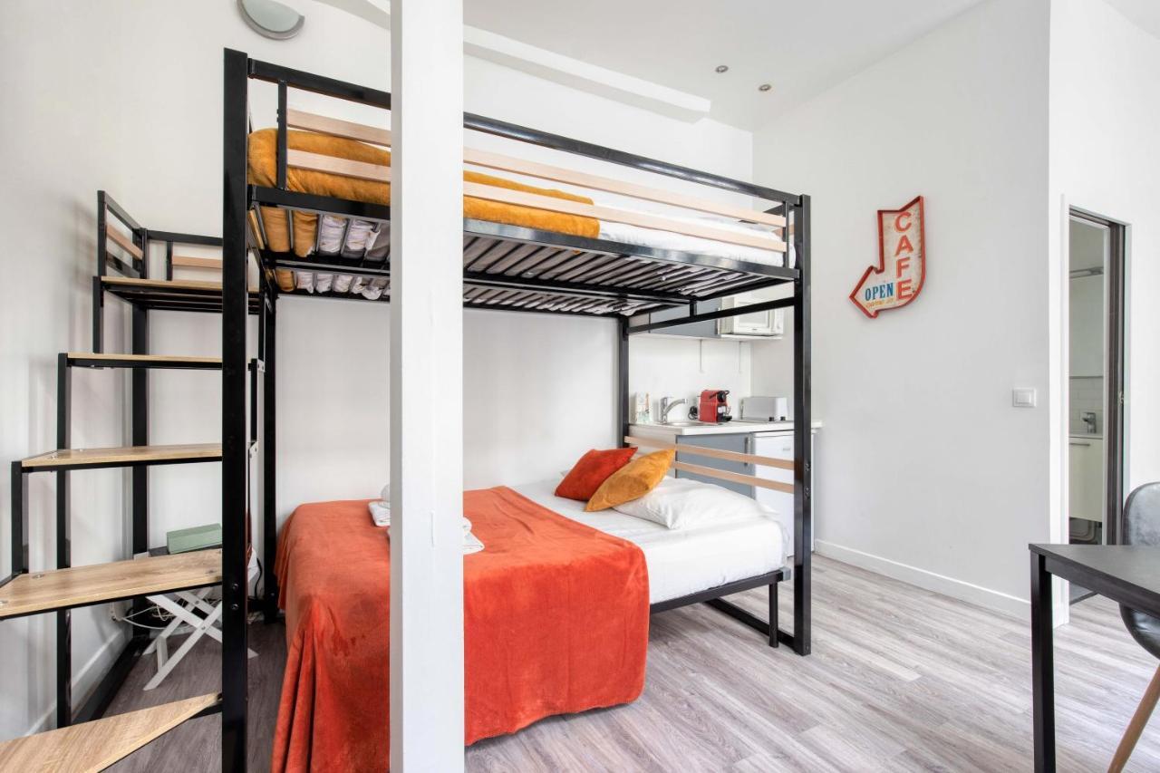 New & Design Studios In The Heart Of Le Marais Париж Екстериор снимка