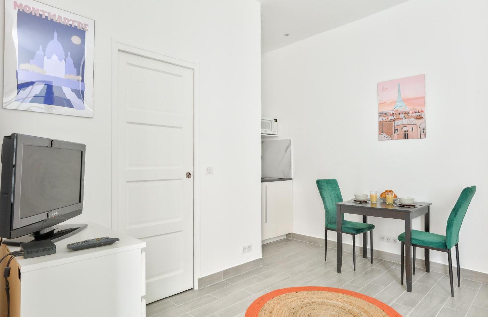 New & Design Studios In The Heart Of Le Marais Париж Екстериор снимка