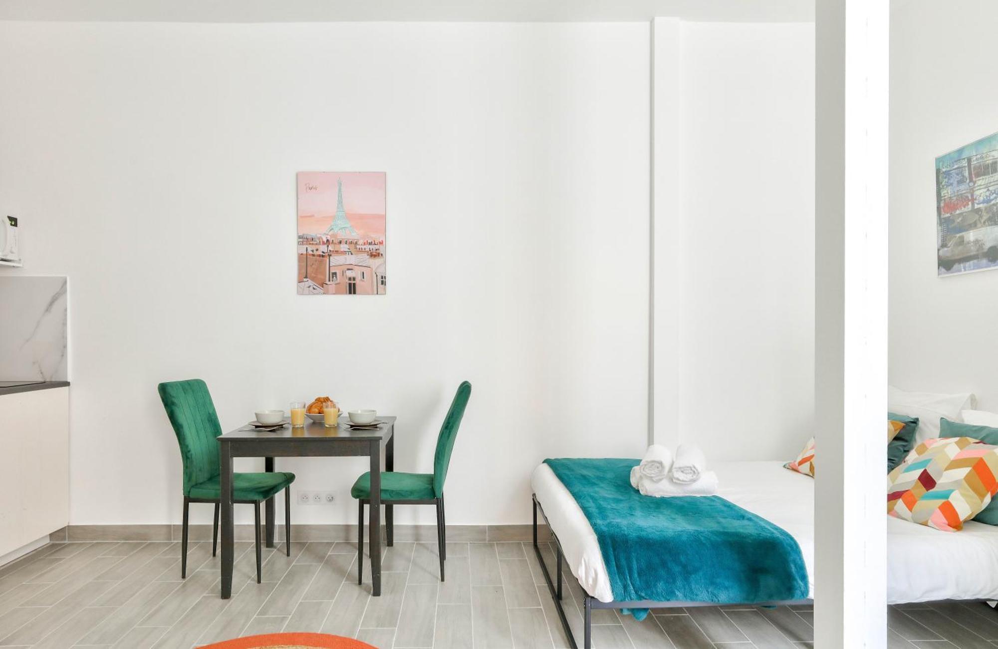 New & Design Studios In The Heart Of Le Marais Париж Екстериор снимка