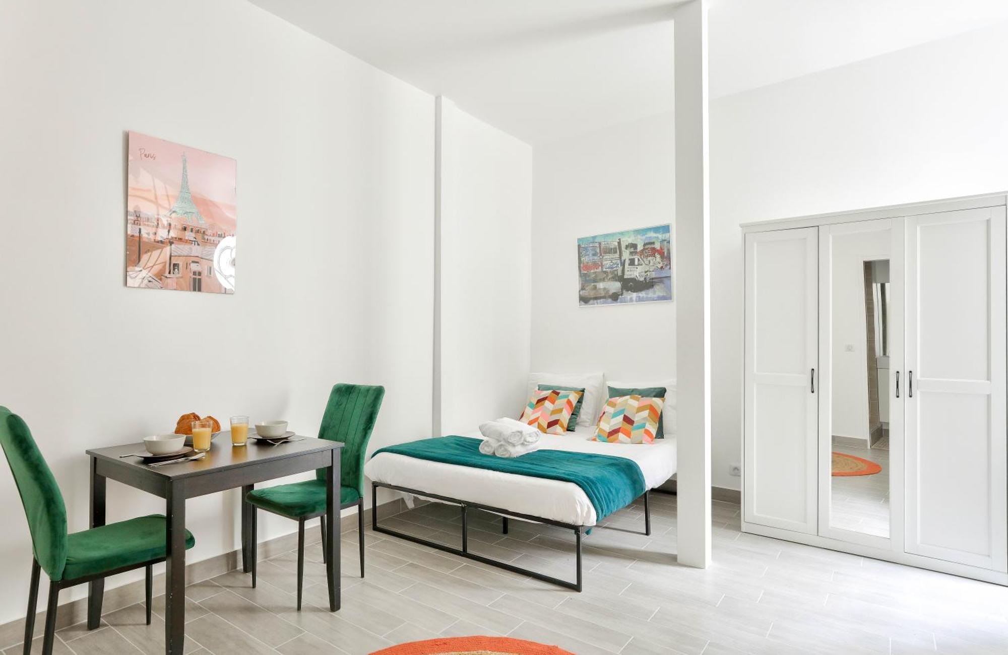 New & Design Studios In The Heart Of Le Marais Париж Екстериор снимка